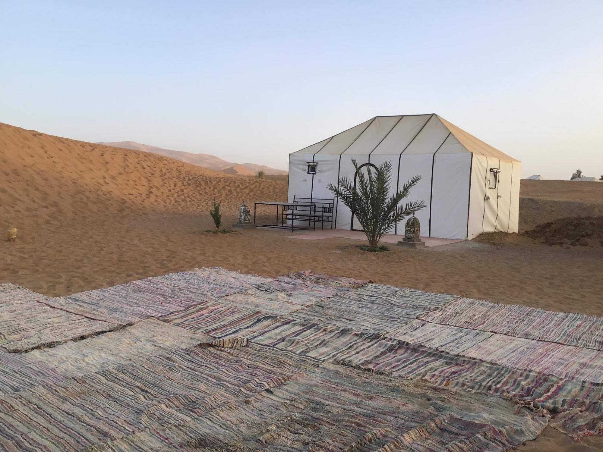 Dune Merzouga Camp エクステリア 写真