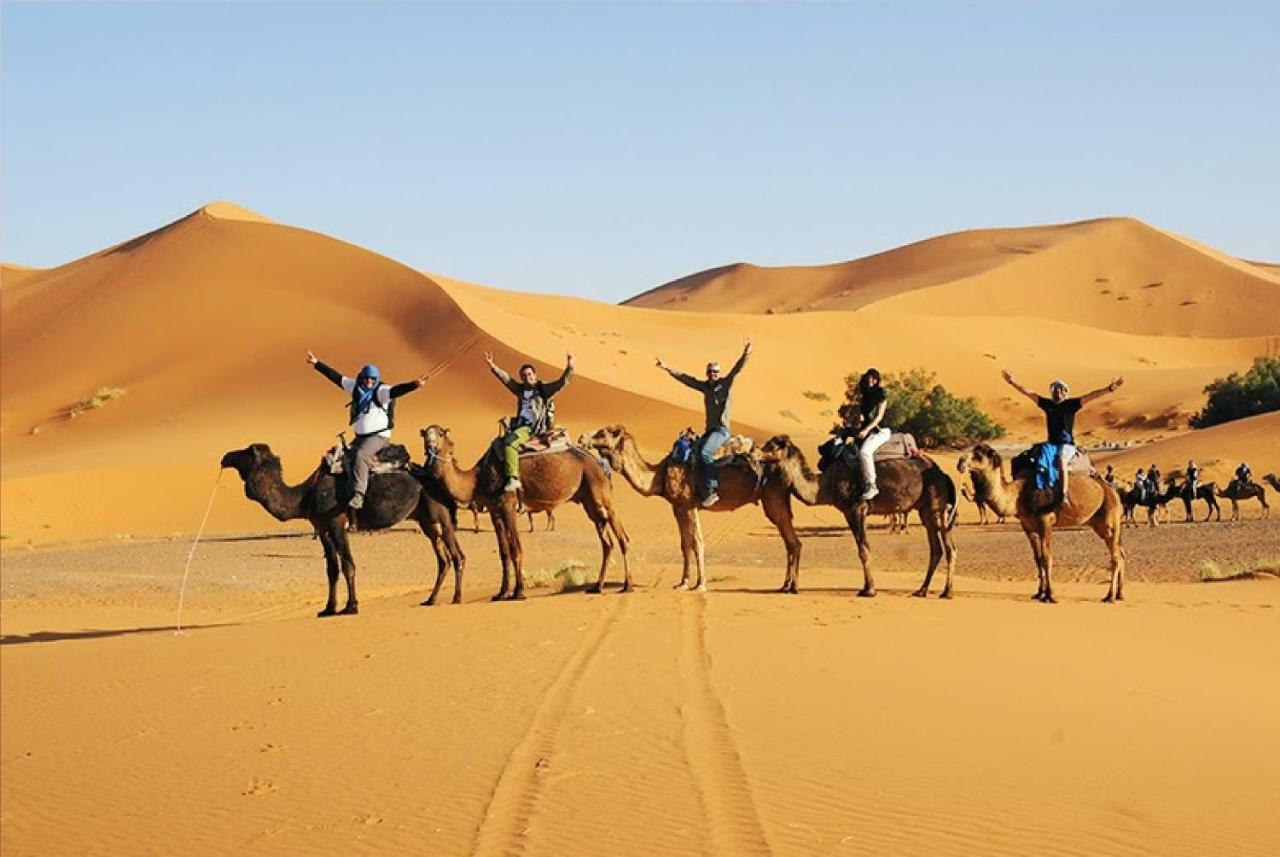 Dune Merzouga Camp エクステリア 写真